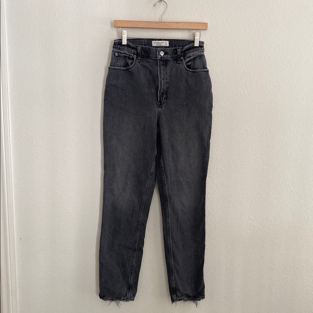 Abercrombie & Fitch The 90s Straight Ultra High Rise Jeans Curve Love Black 27/4